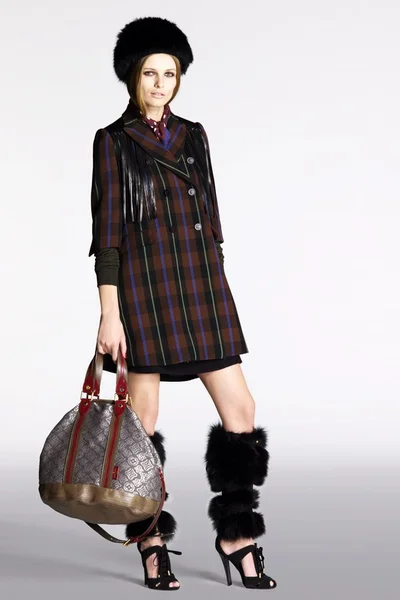 Look 8